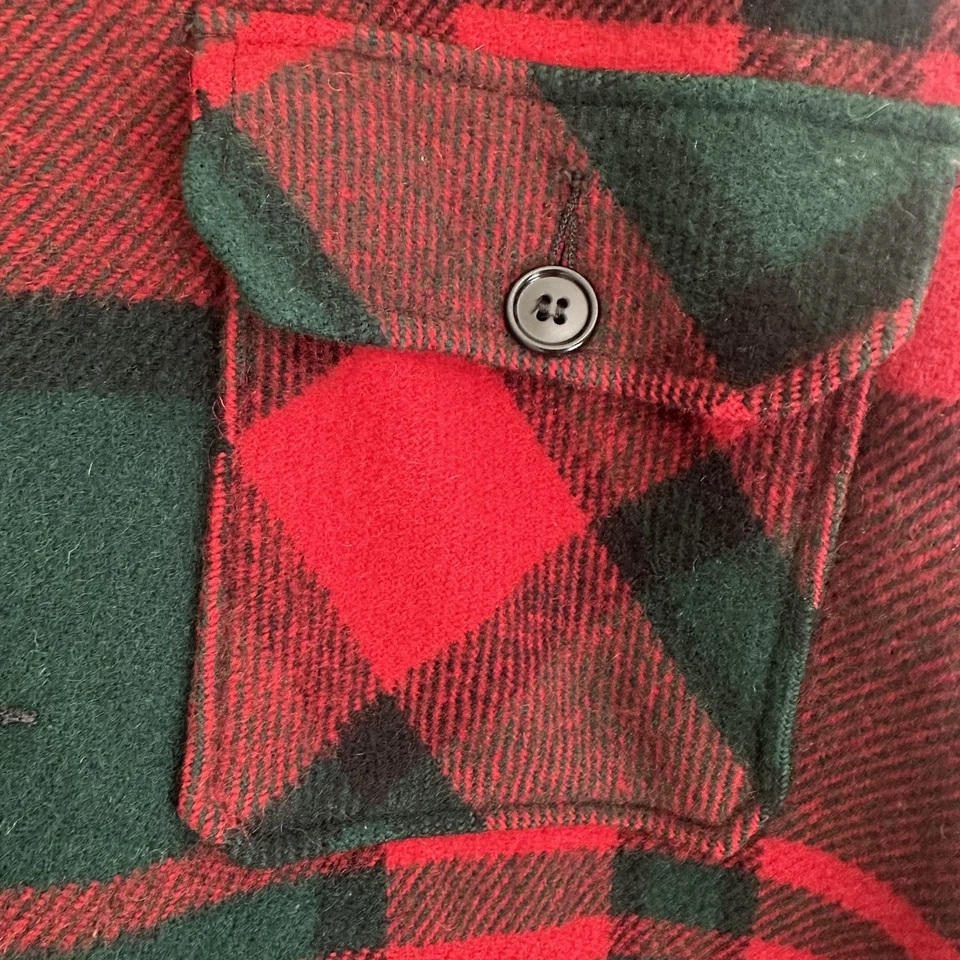 Vintage  Woolrich Coat Mens XL Mackinaw Hunting Jacket Green Red Plaid Wool - Image 4 of 4