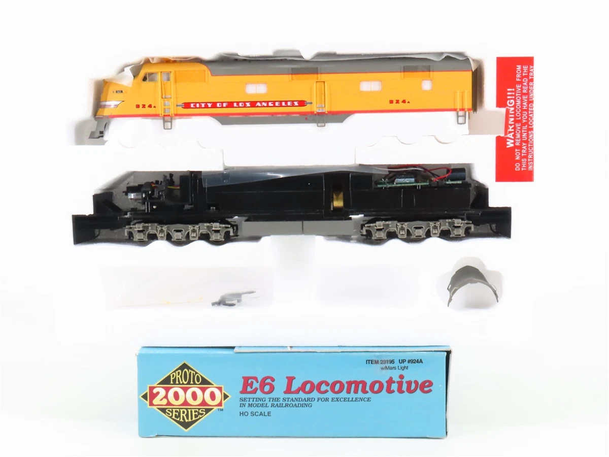 PROTO 2000 Union Pacific Railroad HO Model Railroad Locomotives