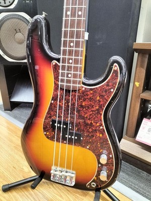 FENDER JAPAN Electric Bass PB62-60