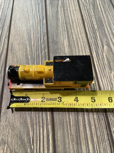 Thomas & Friends Trackmaster Motorized Dirty Duncan Train 2006 HiT Toy Works! - Picture 8 of 8