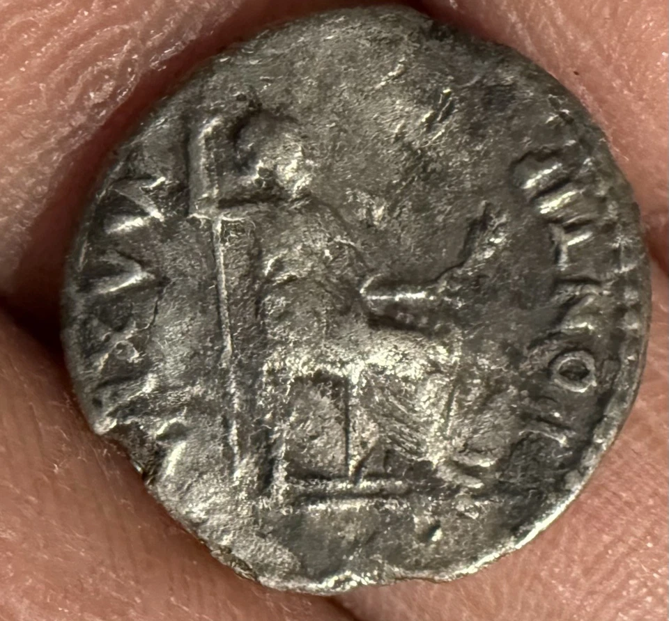 Tiberius (AD 14-37). AR denarius (19mm, 3.72 gm, 8h). NGC AU 4/5 - 4/5 - Image 2 of 2