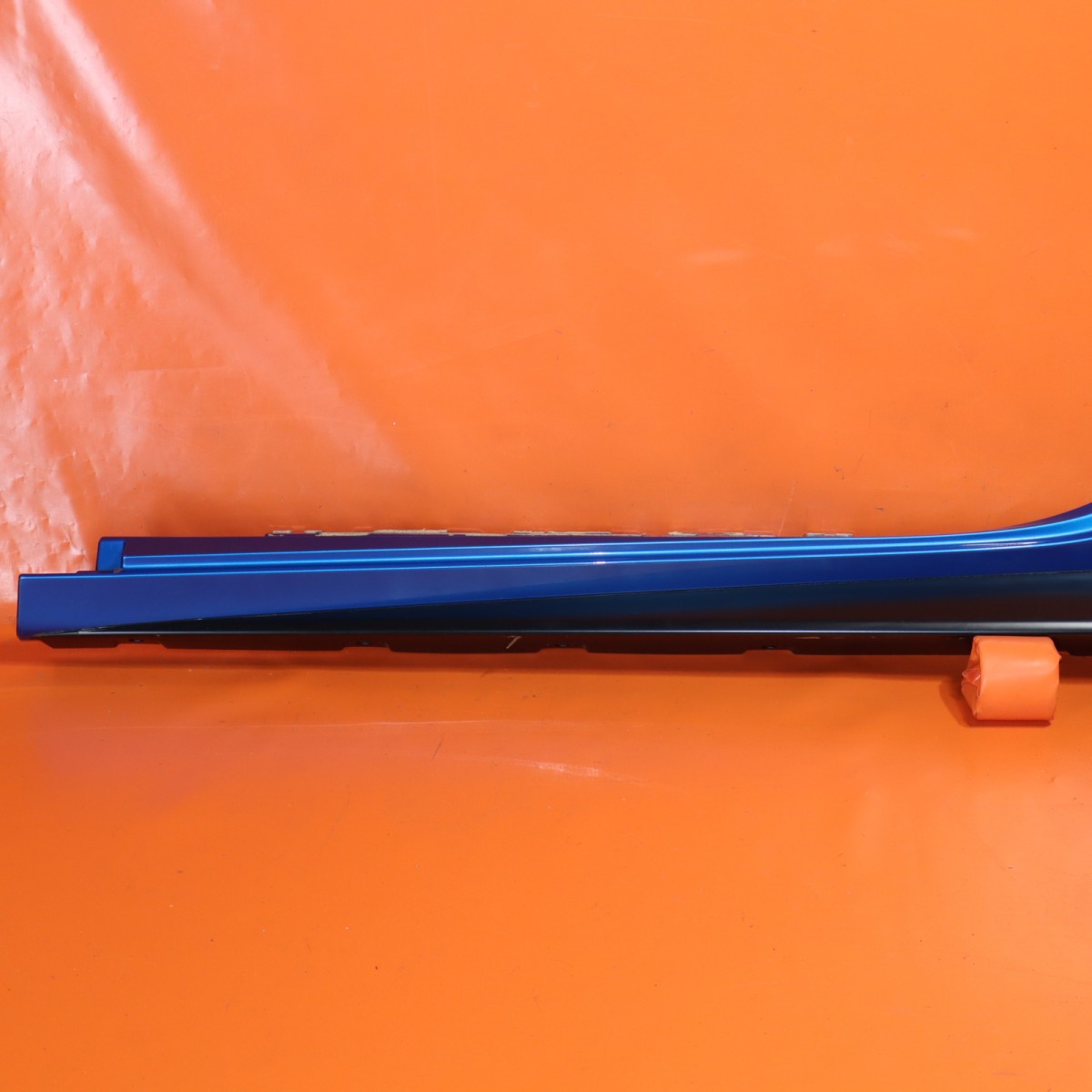 FERRARI 488 GTB ROCKER MOLDING LEFT DRIVER 2016 2017 2018 2019 2020 086612300