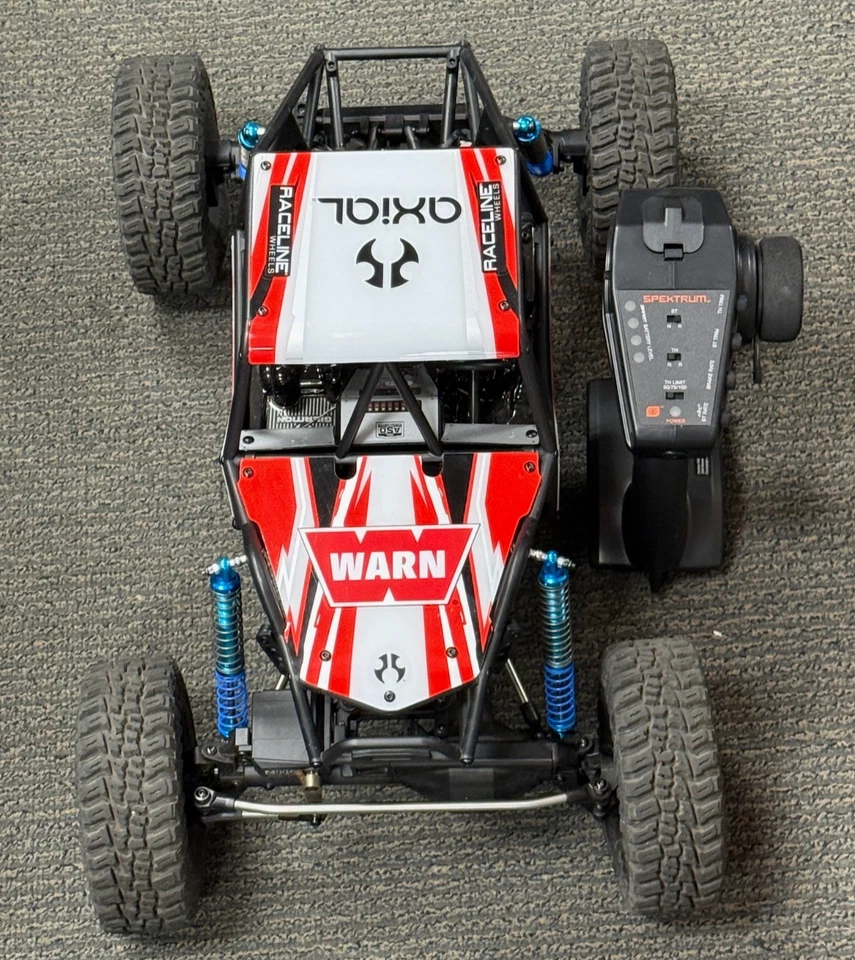 Axial AXP8 Gilamon 2.2 1/8 Electric RTR 4x4 2.2 Trail Buggy (Red) AXI-1207T2 - Image 2 of 4