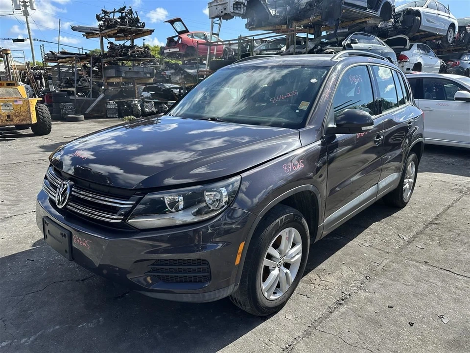 Driver Front Seat Leatherette V-tex Manual Fits 09-17 TIGUAN 1350035 - Image 4 of 4