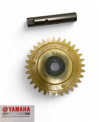 Zahnrad + Welle für Ölpumpe OE Yamaha XT 500 , SRX 600 , TT 600 , XT 600