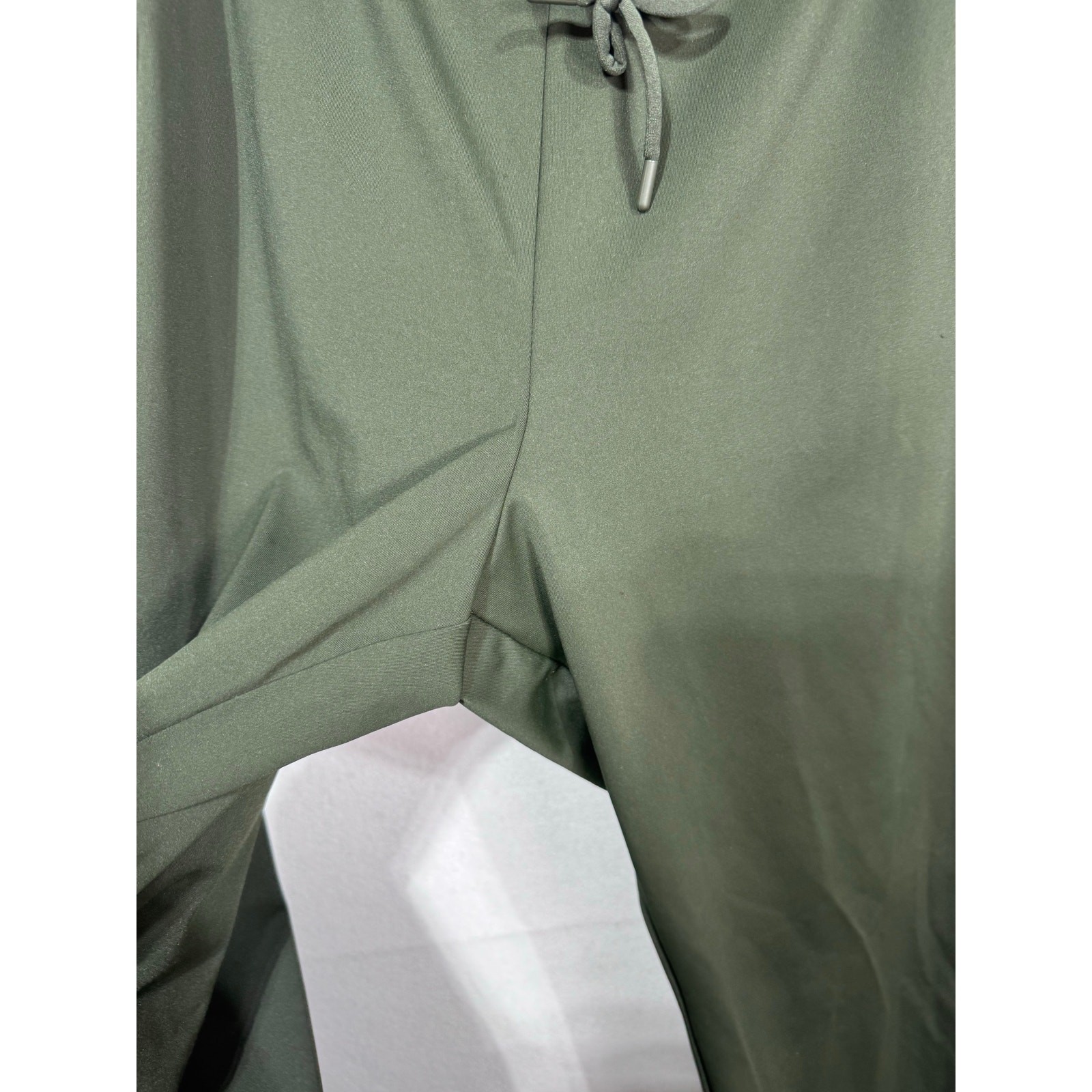 Hilary Radley Stretch Tapered Jogger Pants Olive … - image 5