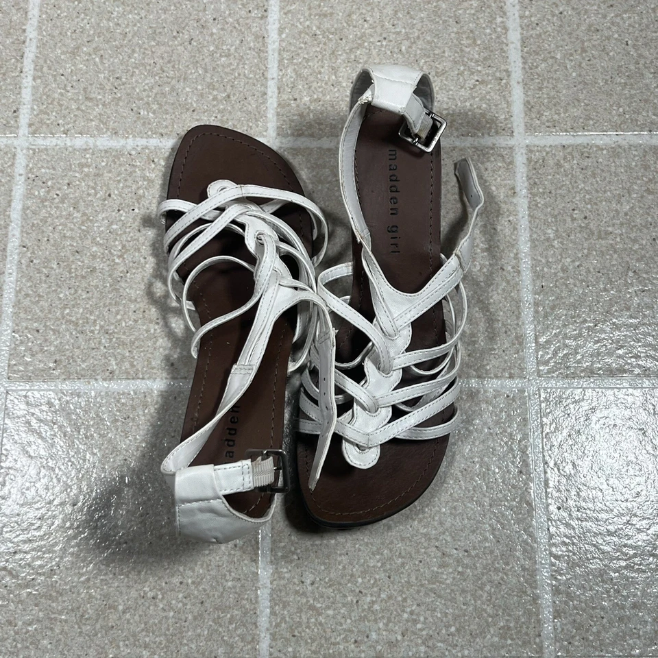 Sapatos anabela Madden Girl feminino branco tamanho 7.5 - Imagem 4 de 4