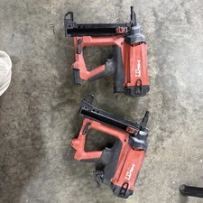 2x HILTI GX 2 Gas-Actuated Tool Body Only Plus One B12/2.6 Battery