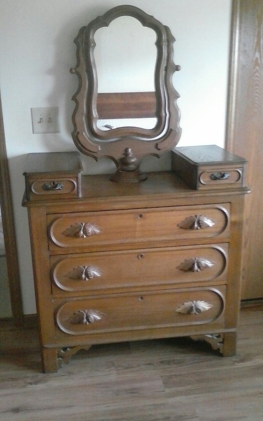 VICTORIAN SWIVEL MIRROR DRESSER eBay