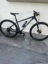 Medium Specialized Rockhopper Mountain Bike