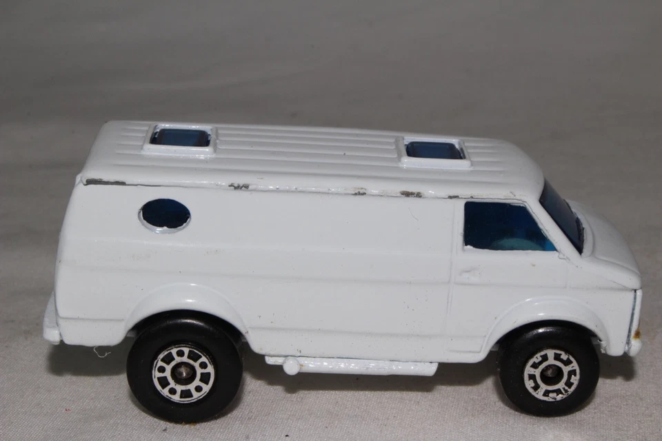 MATCHBOX SUPERFAST #68 CHEVY VAN, WHITE, SEARS COMPUTER AIDED ROUTING SYSTEM - Image 4 of 4