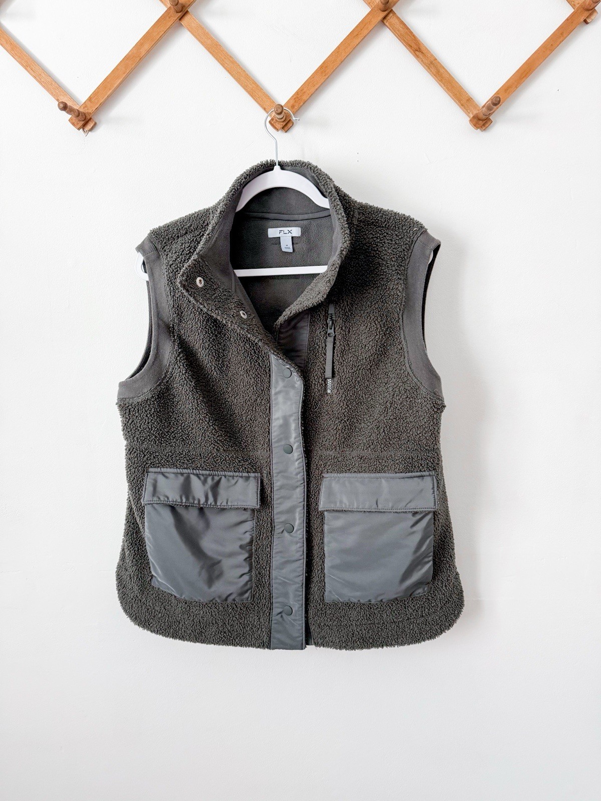 FLX Patch Pocket Boucle Vest - image 1