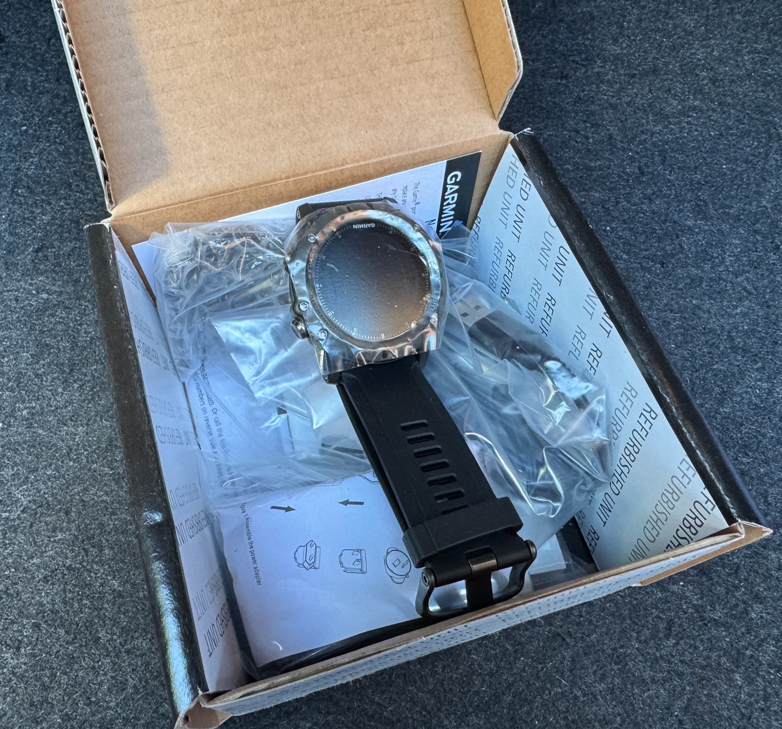 Garmin Fenix 3 HR Smartwatch with Activity Tracking in Black-image