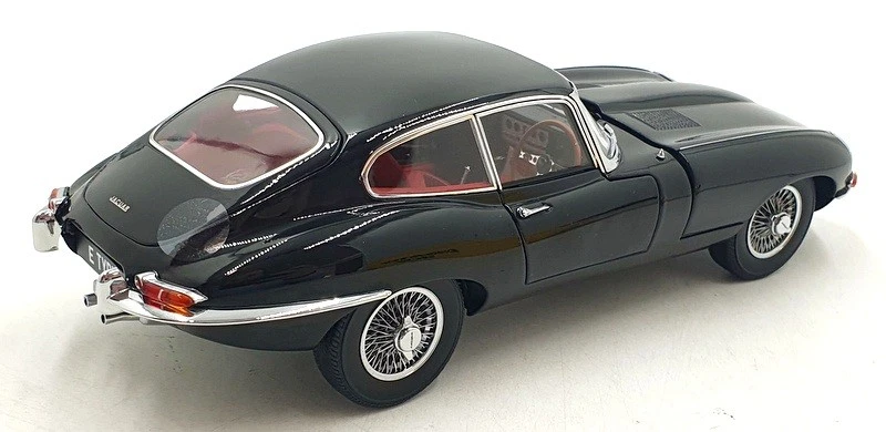 Kyosho масштаб 1/18 литая модель 08954BK — Jaguar E-Type — черная - Изображение 2 из 4