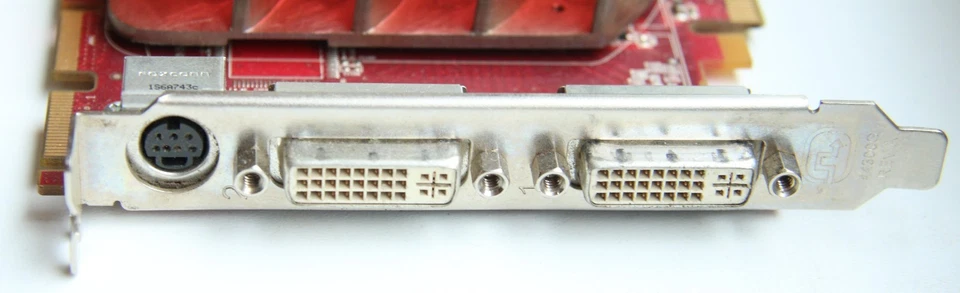 ATI Radeon 2600XT 256MB Dual DVI Dell WX092 Graphics Video Card - Image 3 of 3