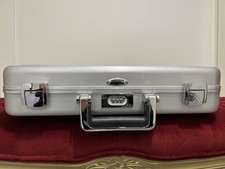 Halliburton Zero Aluminium Executive Laptop Padded Briefcase Attache Case Silver