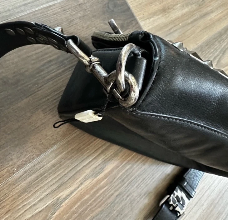 Raro** Bolso montura Marc Jacob’ Mashup con estampado animal. Foto 3 de 4