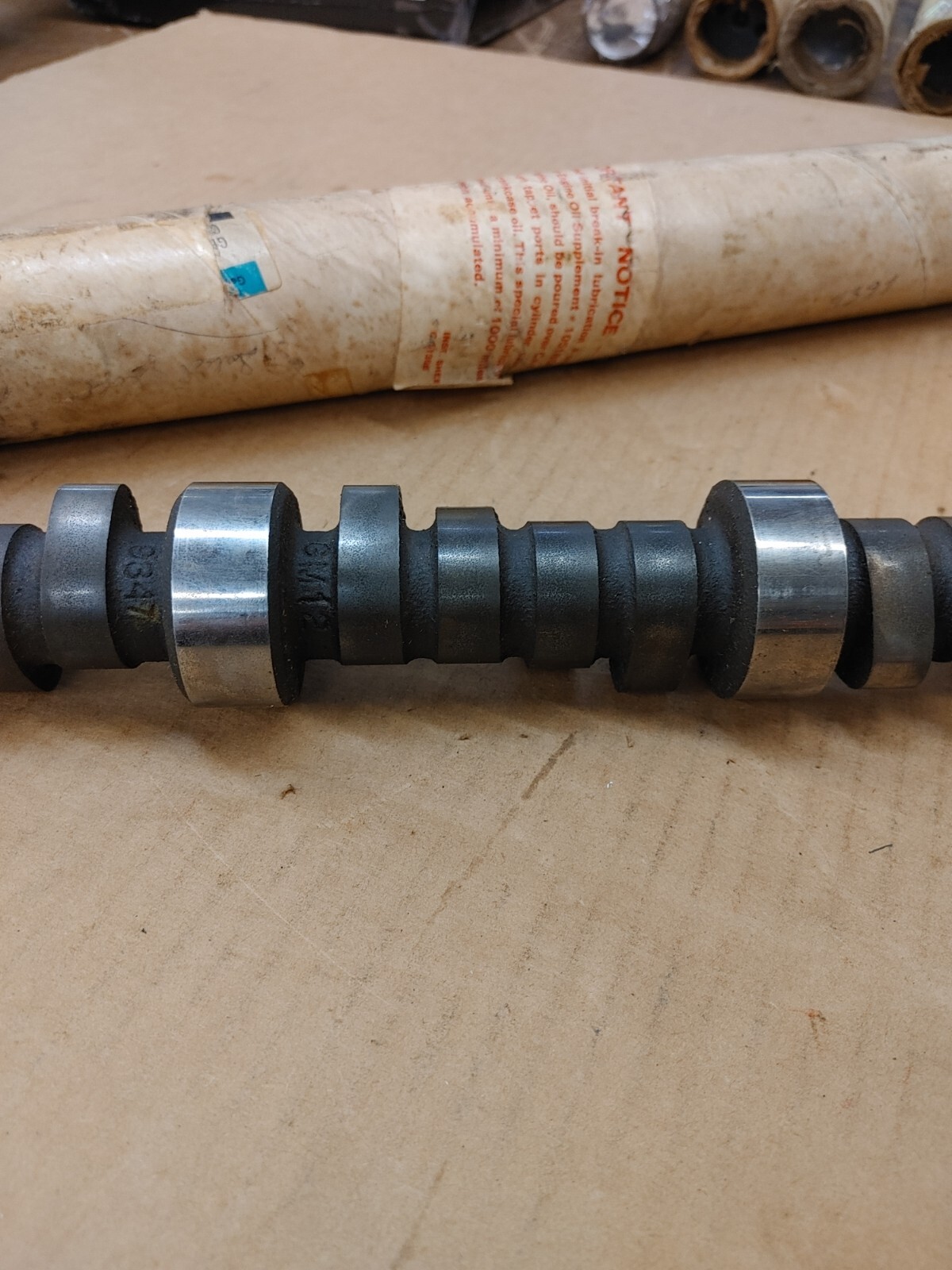 GM Camshaft SBC 327 350 350HP 365HP SOLID LIFT HI PERF CAM 3849347 9347