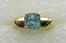 Vintage 14K Yellow Gold Cushion Cut Blue Green Tourmaline Ring - LB3361
