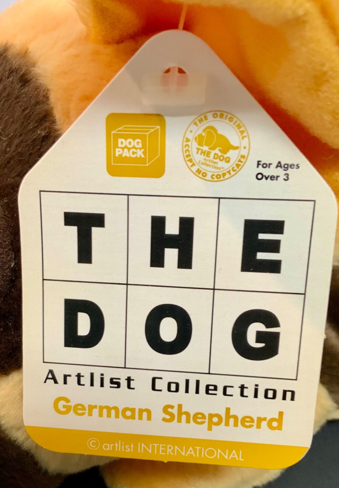 The Dog Artlist Collection ~ German Shepard with Tag ~ 2002 ~ Approximately 10"