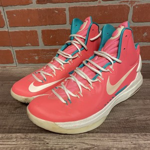 kevin durant pink shoes