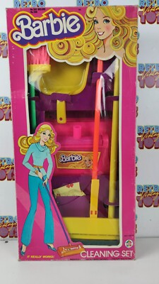BARBIE MATTEL VACUUM CLEANER CLEANING SET BROOM PALETTE 1980 567 568 DELUXE HG