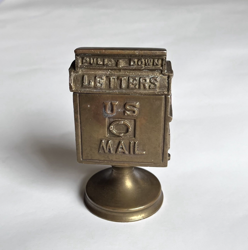 Vintage US Mailbox Shaped Solid Brass Hinged Coin Bank Storage Box Figurine - Picture 6 of 9