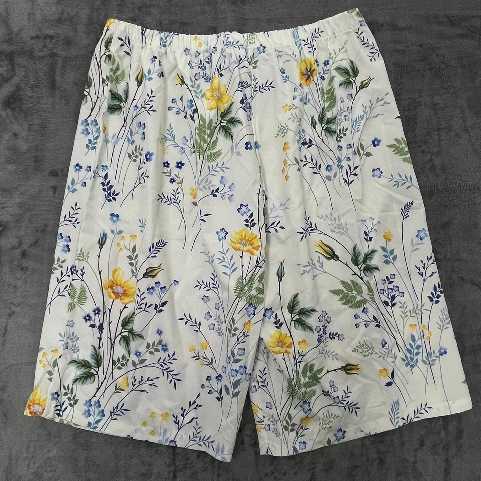 Pantalones cortos para mujer sin marca 2XL blancos florales elásticos con cordón cintura elástica Foto 4 de 4