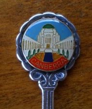 Canberra Australia Stokes EPA1 Enamel Silver Plate 3 3/4" Souvenir Spoon Capitol