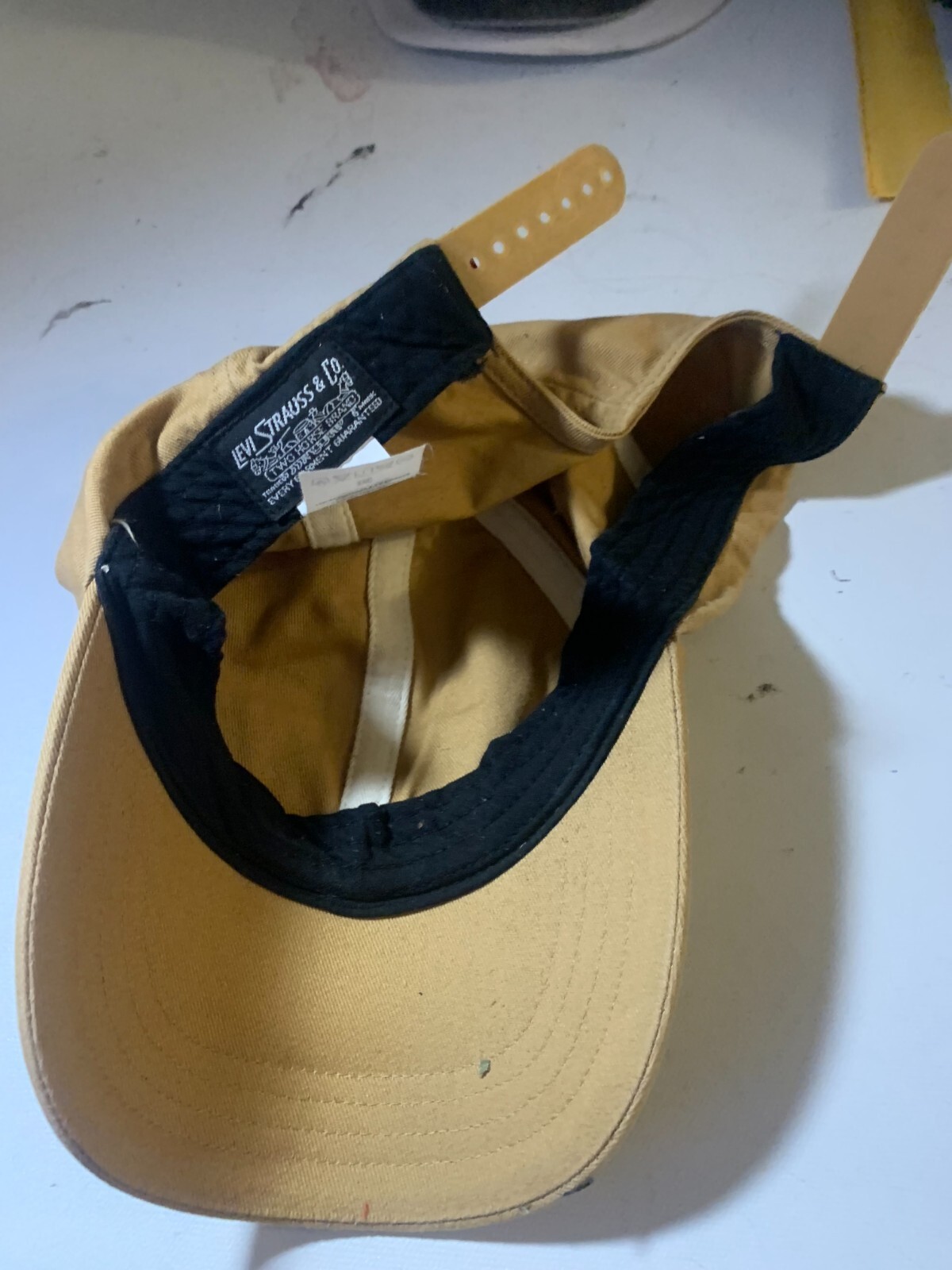 Levi's Hat Snap Back Adjustable Brown Red Pre-Own… - image 2