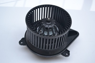7701046058 Original Renault Gebläsemotor MH87