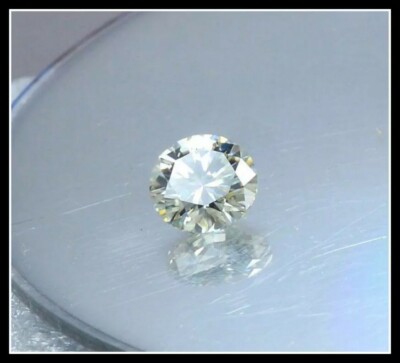 PRETTY STONE MOISSANITE 2.60CT GOOD SIZE (9.13MM) ROUND, GEMSTONE CERTIFICATION!