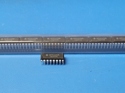 1 X SN74LS259N – Verrou Adressable 8 Bits DIP16, Texas Instruments