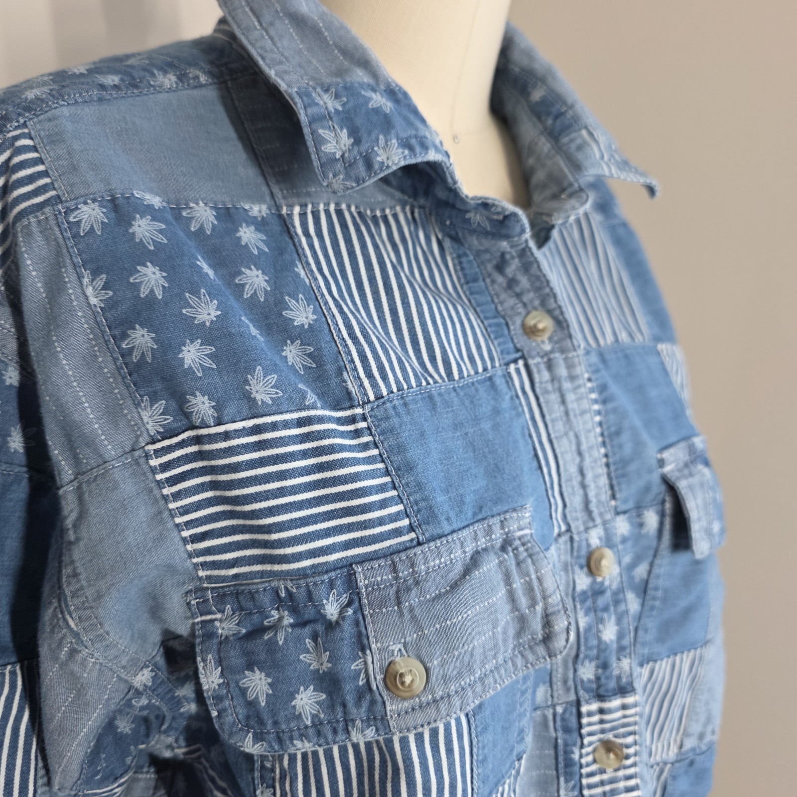 Lucky Brand Patchwork Chambray Button Down Shirt … - image 4