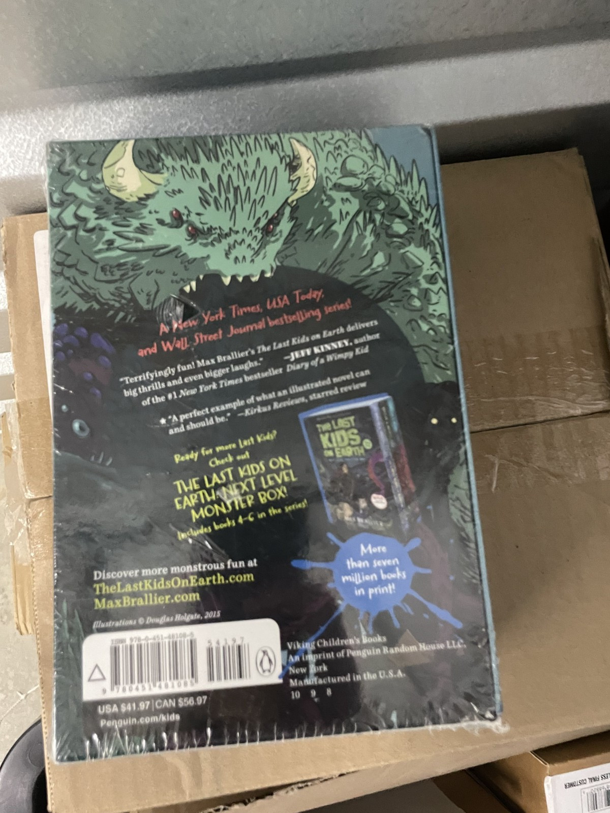 The Last Kids on Earth Monster Box Set (Books 1–3) – Brand New – Netflix Series - Thumbnail 2