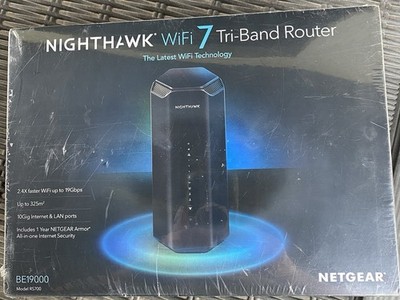 NETGEAR Nighthawk Tri-Band WiFi 7 Router BE19000 Modell RS700  in OVP 