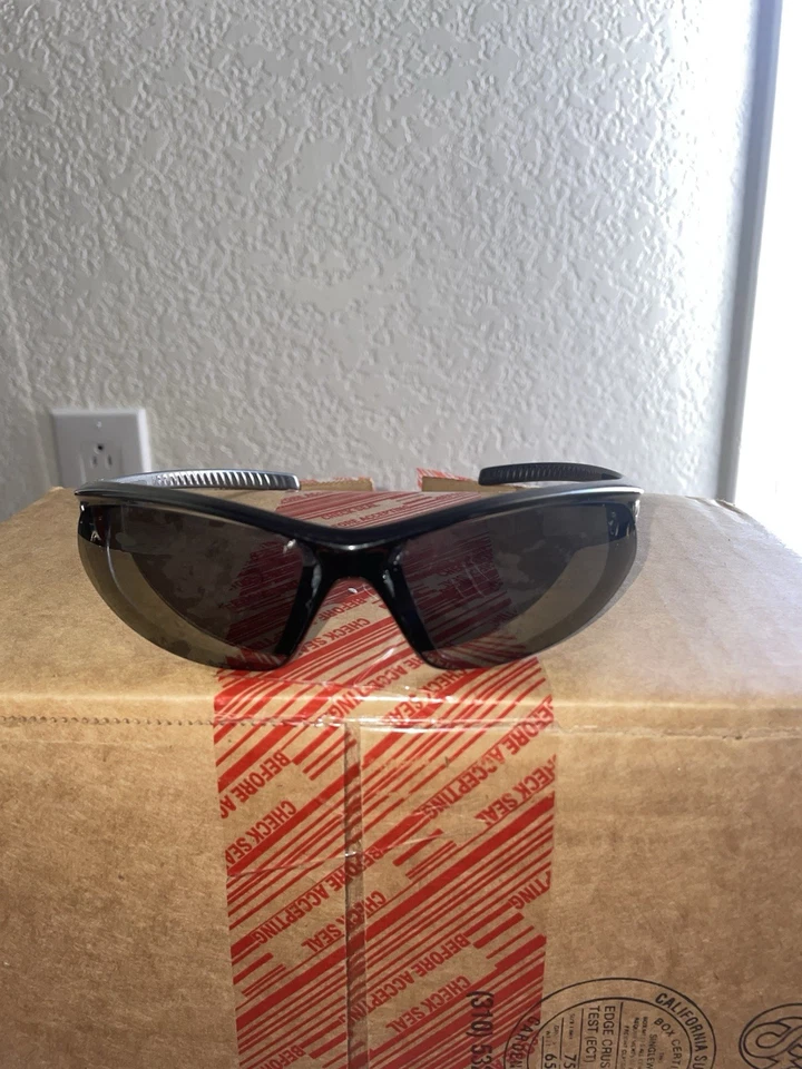 Vtg Y2k 2000's Nike Swoosh Sunglasses - Image 2 of 3