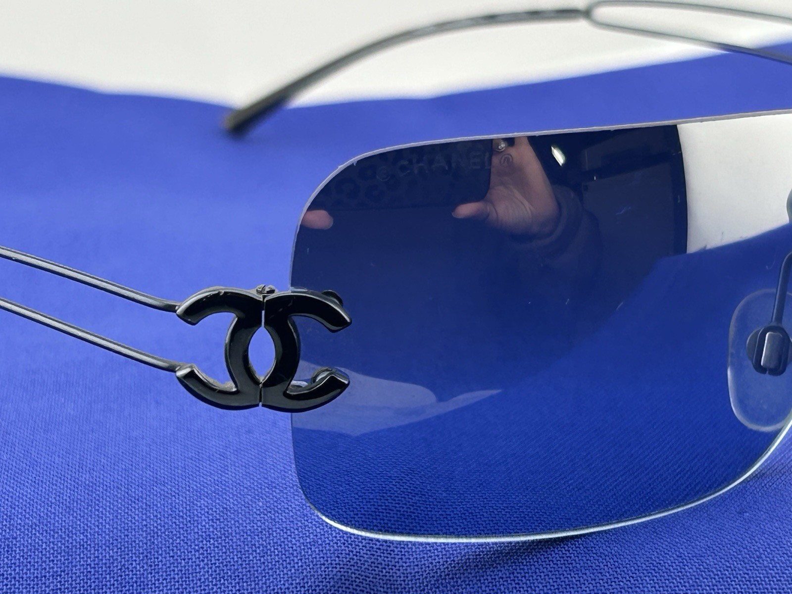 Authentic Chanel Vintage Rectangular, Rimless blu… - image 8
