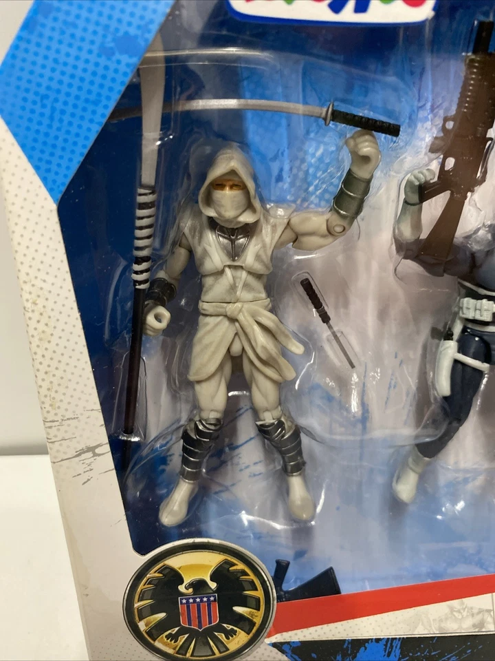 Figuras de acción exclusivas de soldados y secuaces Marvel Universe 3,75 Toys R Us nuevas Foto 2 de 4