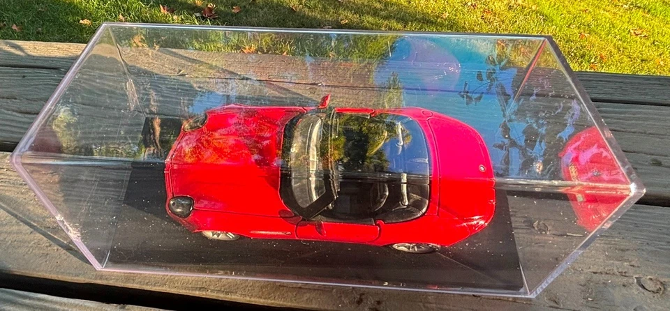 Maisto BMW Z8 rojo convertible 1:24 diecast Foto 2 de 4