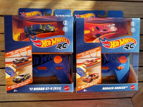 Hot Wheels 2020 RC NISSAN GT-R R35 + 