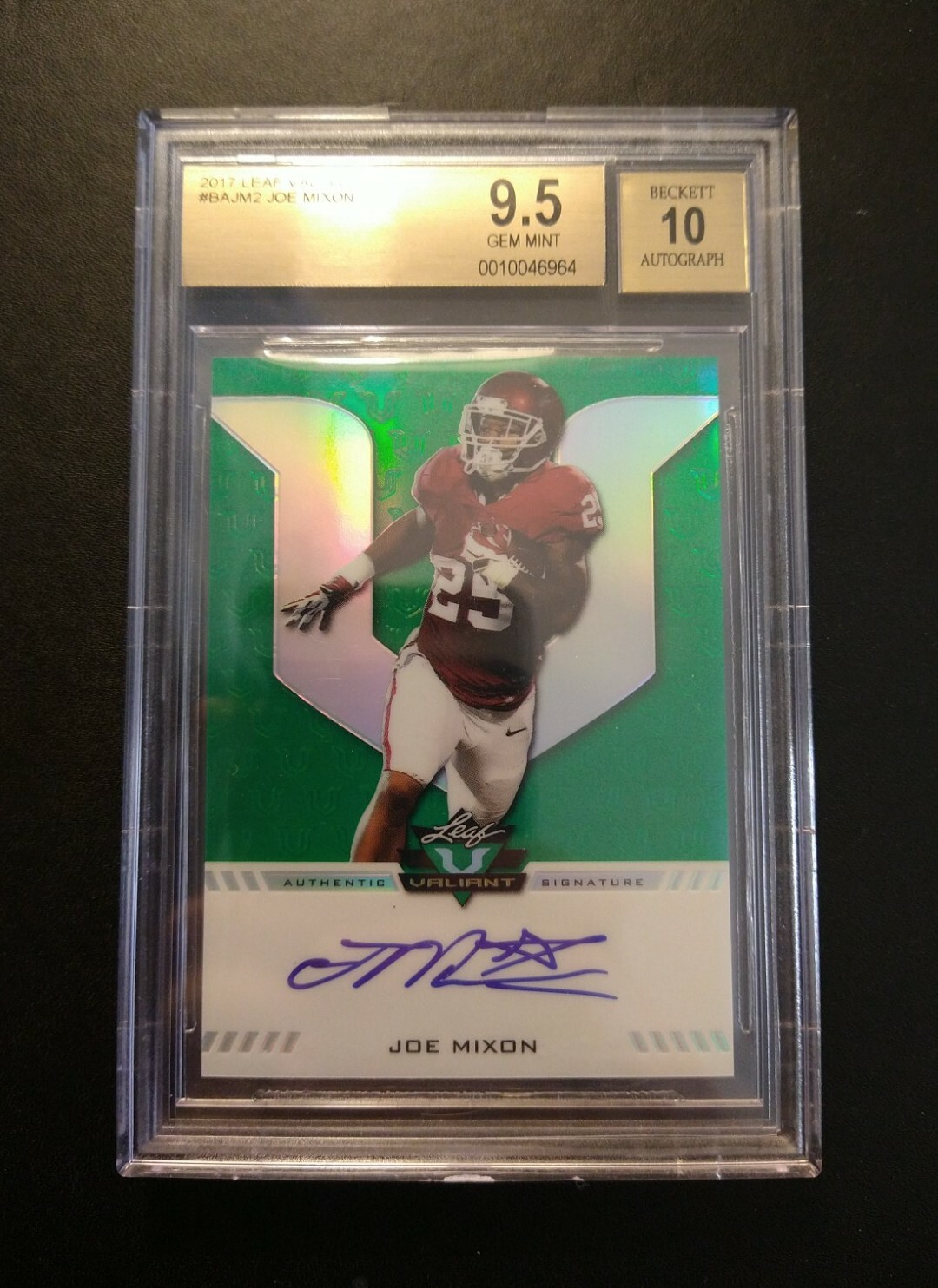 Joe Mixon Leaf Valiant Autographs #JM2 Base