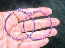 Vintage-Metal Neon Purple Oversize Hoop Pierced Earrings