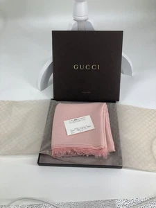 Écharpe étole coton rose GUCCI nettoyage à sec accessoire élégant recommandé