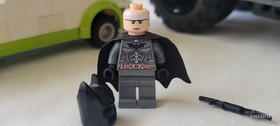 LEGO Batman: The Tumbler: Joker's Ice Cream Surprise (7888)+bat024 (read)