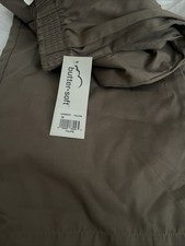 BUTTER SOFT SCRUBS PANTS, New, medium ELASTIC WAIST, NWT