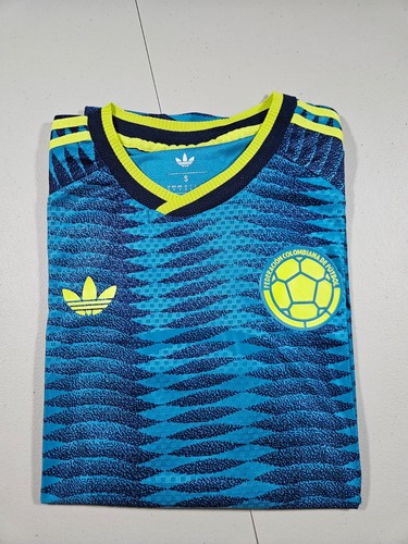 colombia soccer jersey men,women / camiseta de Colombia mujer 2026 FAST SHIPPING