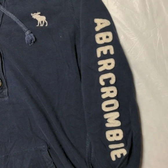 Abercrombie & Fitch Vintage Y2K Blue Lightweight Spellout Hooded Sweatshirt Sz L - Image 2 of 4