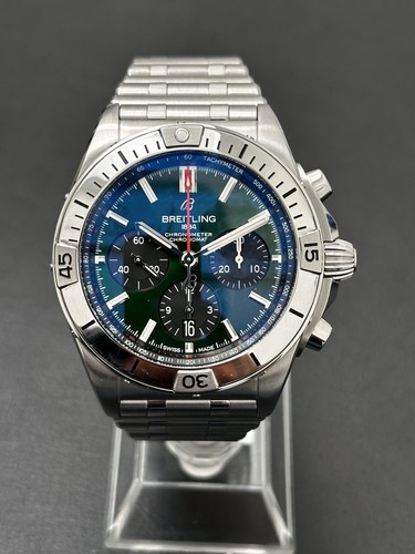 Breitling Chronomat Green dial B01 42 Men's Watch - AB0134 With Box And Papers
