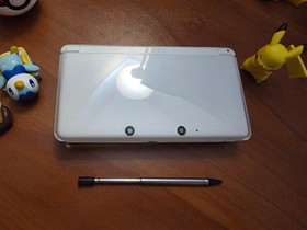Nintendo 3DS Ice White Console (Japanese) &ndash; CTR-001 &ndash; Tested Working US Seller
